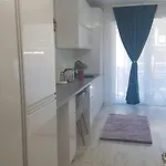 Garsoniera Camy ساتورْنْ