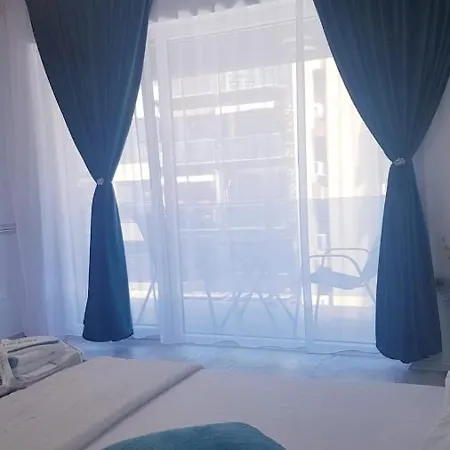 Апартаменты Garsoniera Camy Сатурн